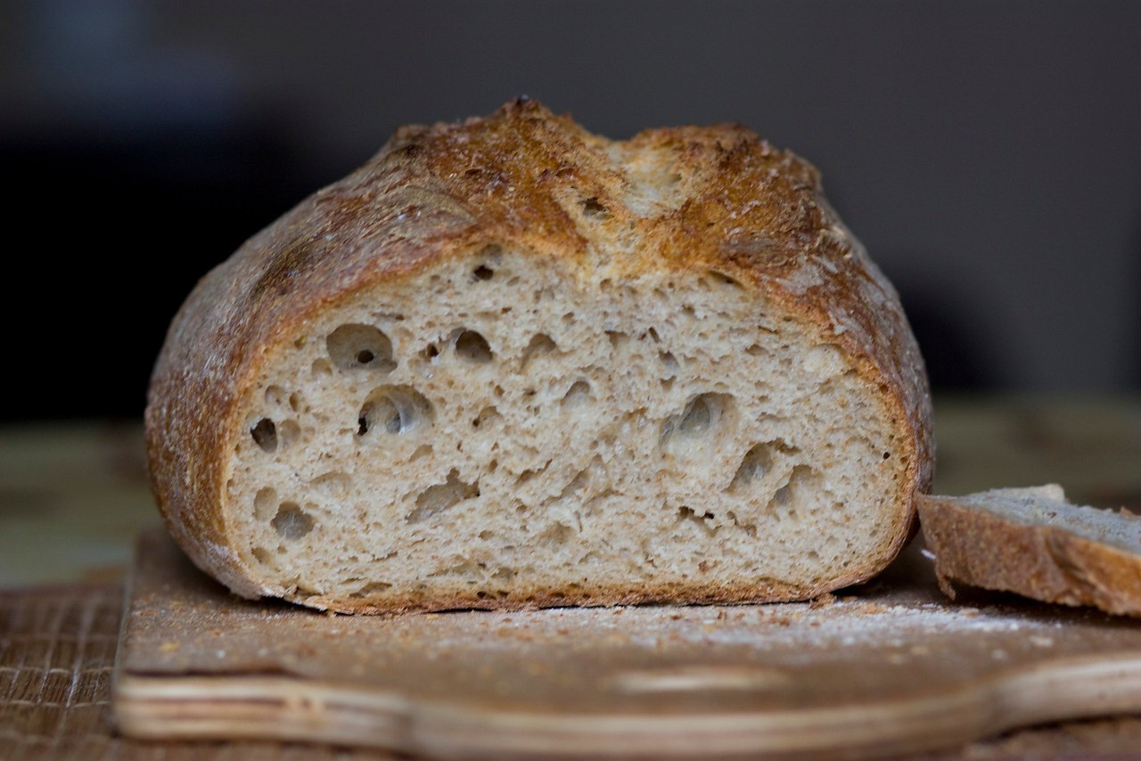 Хлеб пшеничный цельнозерновой
