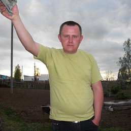 Василий, 39 лет, Игра