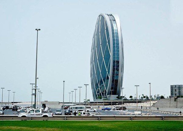 Небоскреб-шедевр: штаб-квартира Aldar Properties в Абу-Даби - 2