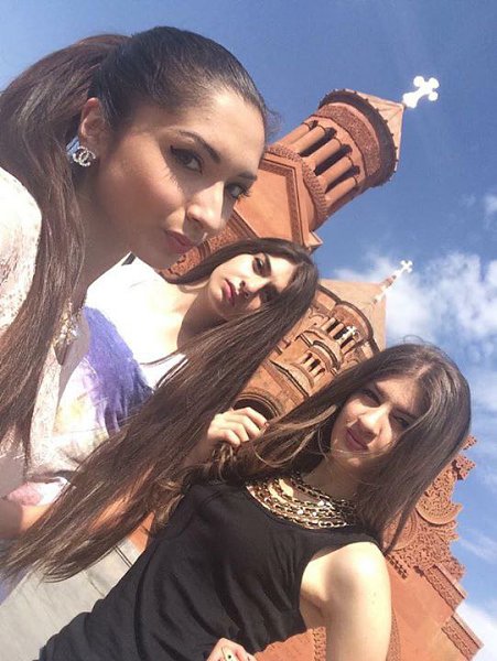 Знакомства С Девушками В Армении