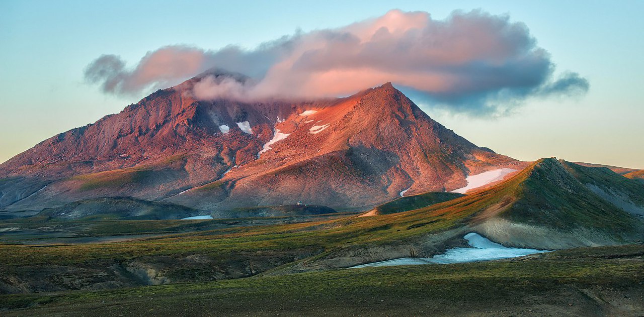 Спящая красавица вулкан на камчатке фото