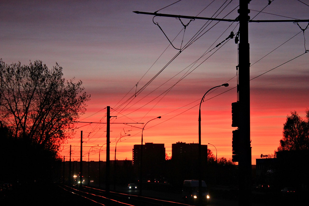 Красивый закат в городе Иваново