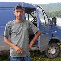 Илья, 33 года, Горняк