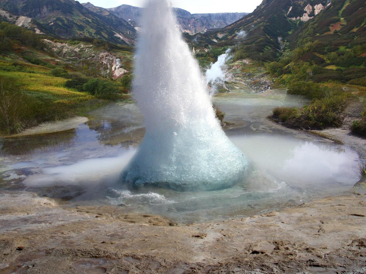 Гейзер великан фото