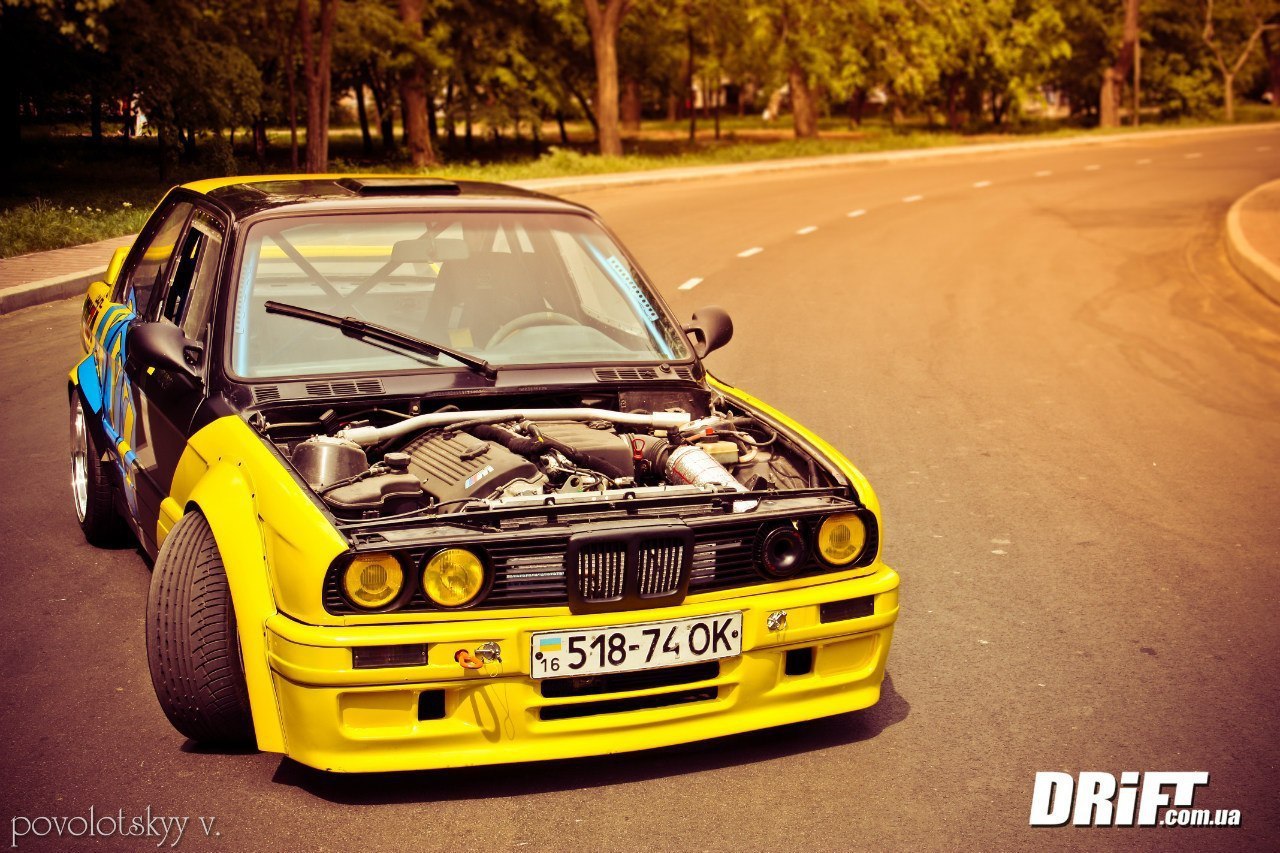 BMW e30 корч