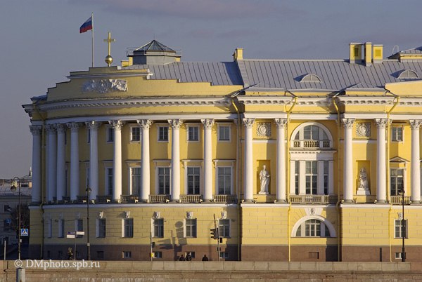 Конституционный суд в санкт петербурге