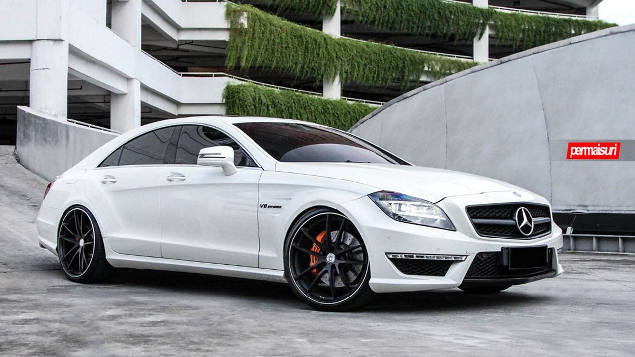 Cls 63 amg фото белый