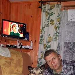 ВАСИЛИЙ, 57 лет, Псков