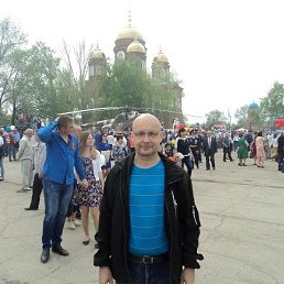 Олег, 55 лет, Пугачев