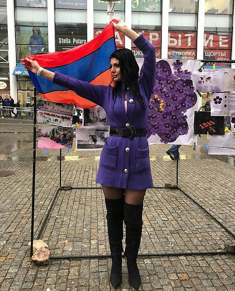 Знакомства С Армянками В Москве