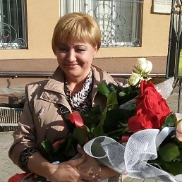 Фото Nadiia, Ивано-Франковск, 47 лет Nadiia, Ивано-Франковск, 47 лет