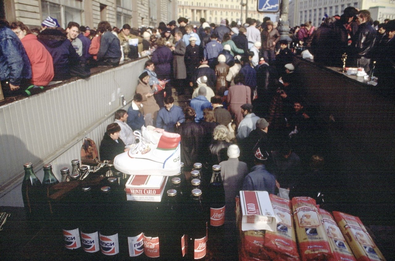 Лихие 1990-е Москва