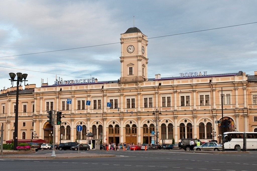 Московский вокзал спб фото