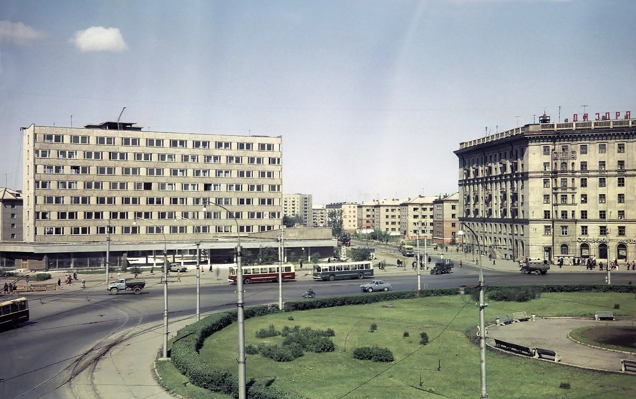 площадь калинина новосибирск фото