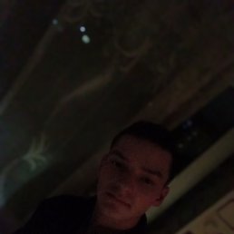 David, 27, 
