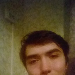 максім, 23, Чугуев