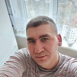 Алексей, 42, Беляевка