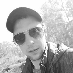 Alex, 29, 
