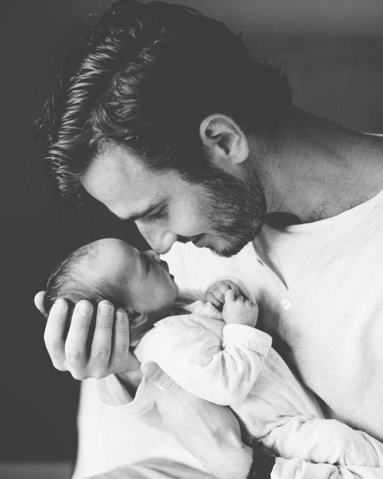 папина люби. красивая надпись любимому папе. я люблю папу. футболка с надписью папина дочка. папина любовь фото.