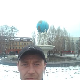Максим, 30 лет, Казань