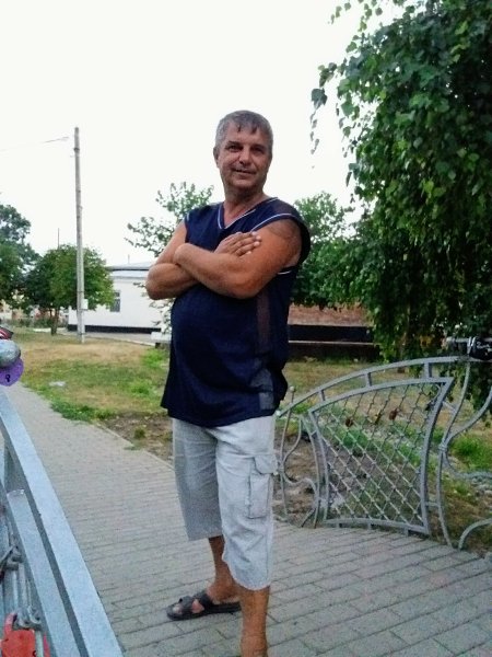 Акимова инна евгеньевна славянск на кубани. Объявление требуются рабочие. Ирина викторовна желобицкая. Работа в краснодаре вакансии. Вакансии для пенсионеров.