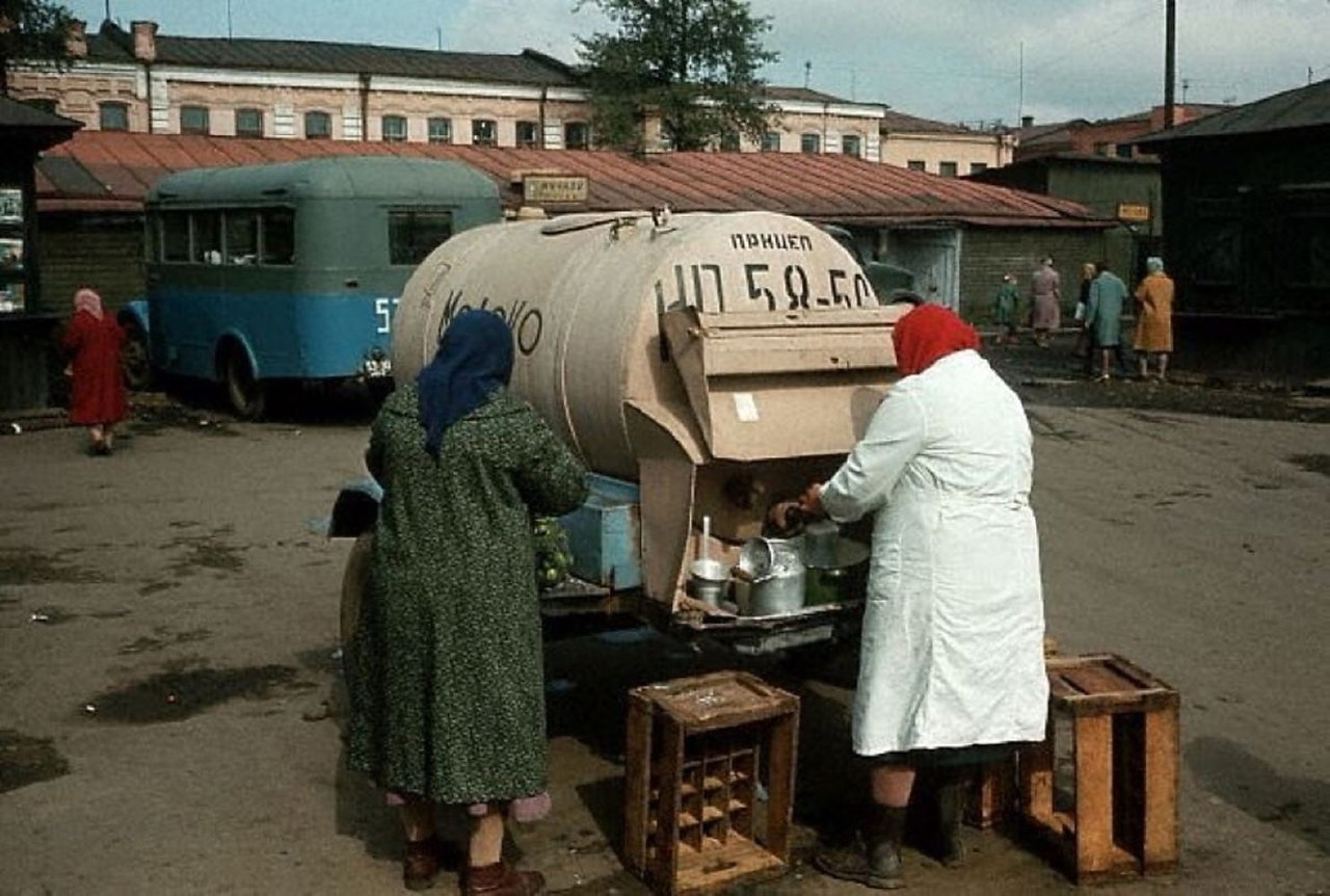 Молоко в 90 годах фото