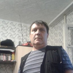 Олег, 51 год, Свободный