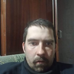 Владимир, 30, Михайловка