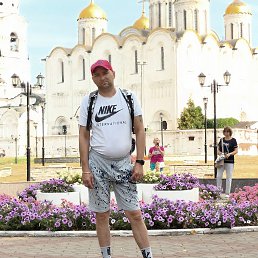 Денис, 45 лет, Саратов