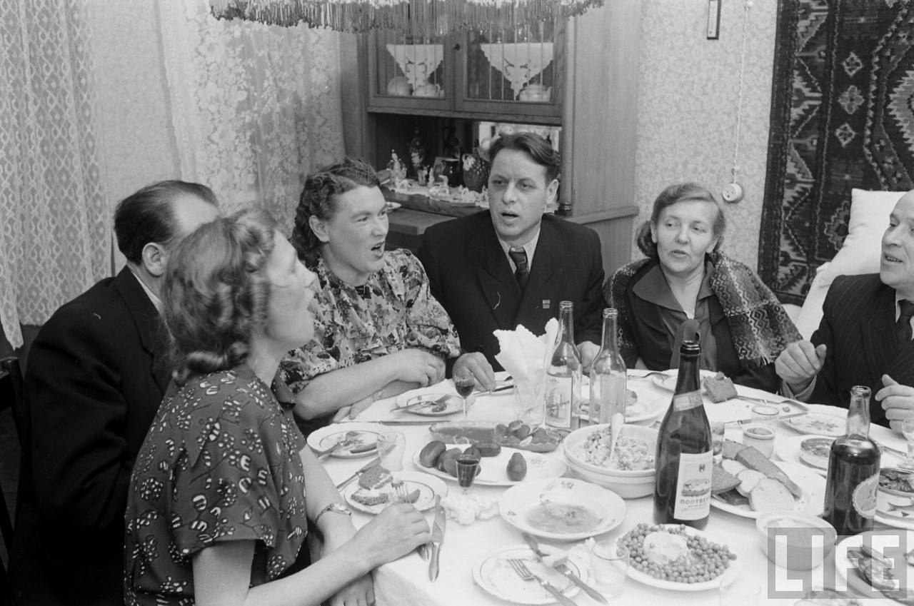 Семья Ленинградского рабочего, 1955, фотограф Эд Кларк, журнал 