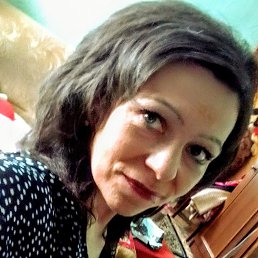 Юля, 43, Карловка