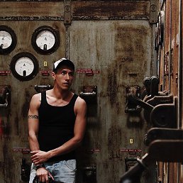 Nikolai, �����, 38 ���
