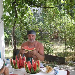 ���� W, ������ - ��������� 12 �������� 2011
