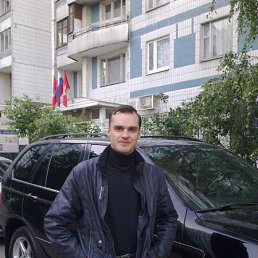 Aleksandr, 47 , 