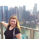 S VISOTI PTICHEGO POLETA-MARINA BAY SANDS-SINGAPUR    