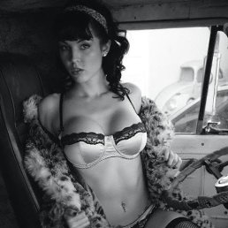 Margo, �������, 32 ����