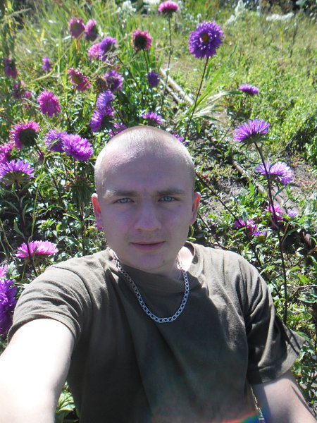   2014 - :   )) - Paul Bassik, 34 , 