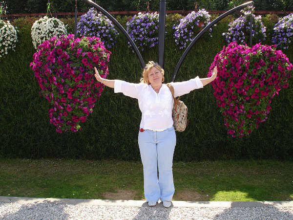  :   - mila Horoshaia, 65 , 