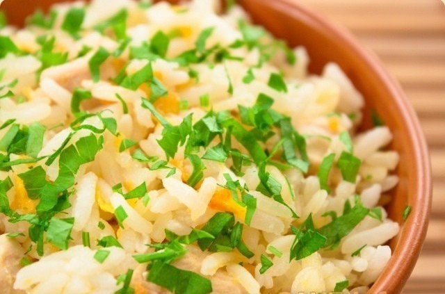 Курица по-египетски (ужин). на 100 г 186.65 ккал Б/Ж/У 10.9/4.41/25.82 Ингредиенты 500 г куриного ...