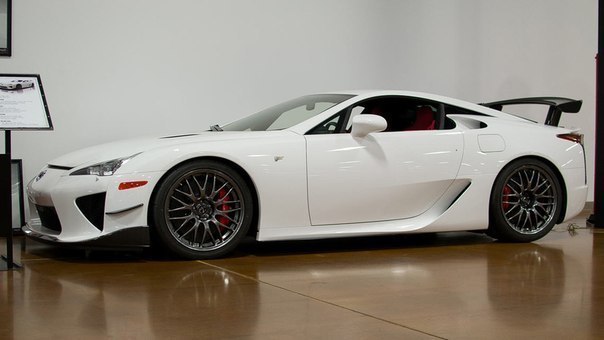 Lexus LFA