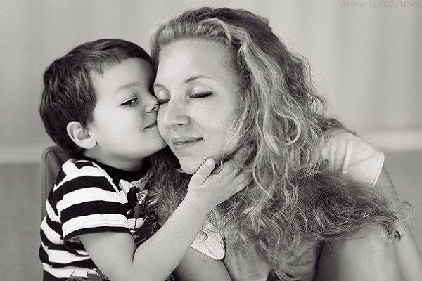 Теперь я знаю, что такое истинная любовь … это когда ребенок у тебя на шее, и его детский шепот ‘Я ...