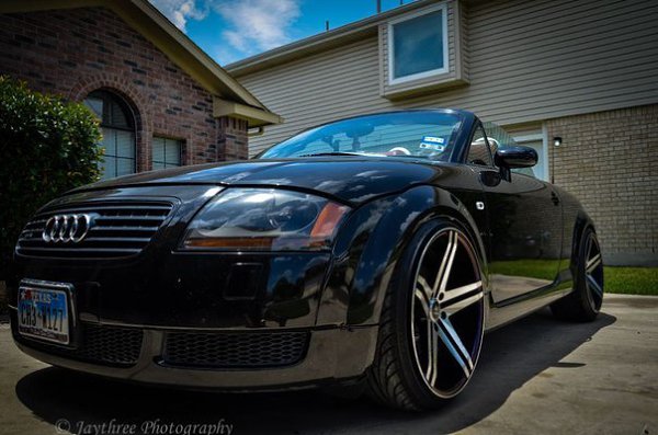 Audi TT.