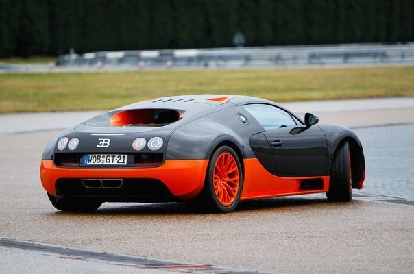 Bugatti Veyron Super Sport - 2