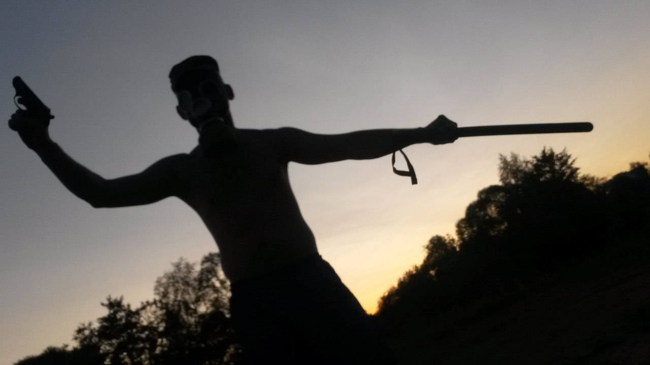   - 28  2014  02:59