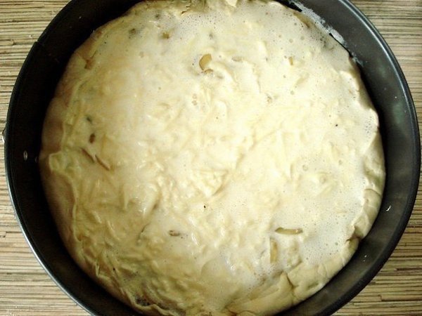Луковый пирог / Onion Pie.Ингредиенты на 1 пирог(форма 22 см.):400-500 гр. слоёного теста(домашнего ... - 5