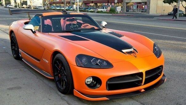 Dodge Viper Mamba