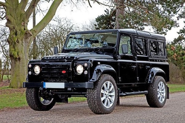   Carisma Auto Design   Land Rover Defender.  Carisma Auto ...