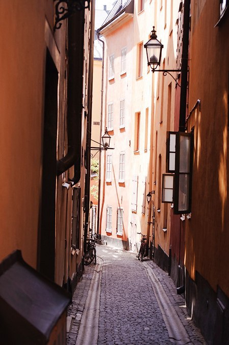 .  .     (  Gamla stan)      ... - 5