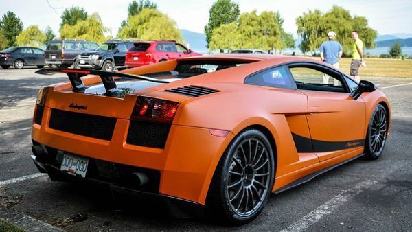 Automobili Lamborghini Holding S.p.A. - 8