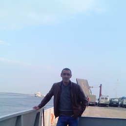 ������, ����, 42 ����